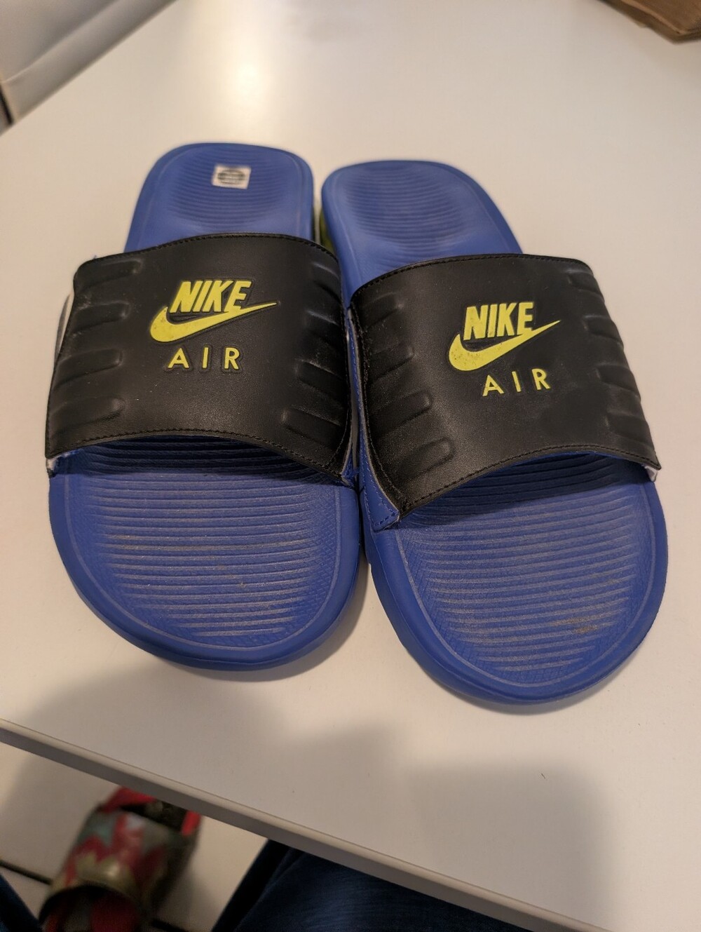 NEW Men's Nike Air Max Camden Slide Sandals Comfort Superstar BQ4626 400 Size 10